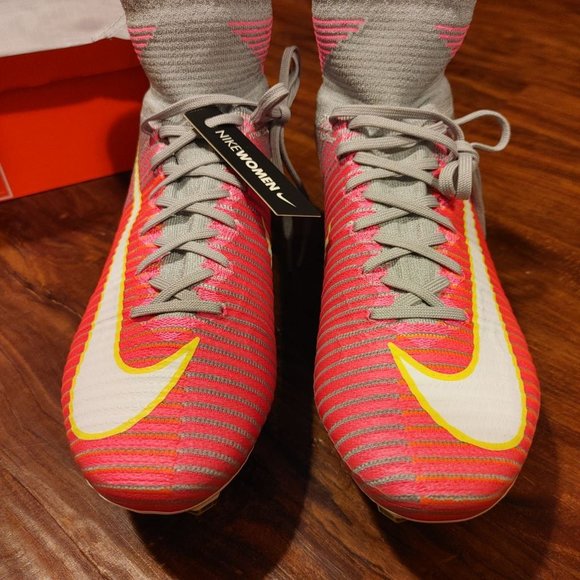 Nike Women Mercurial Superfly V SG-Pro